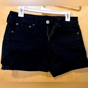 American Eagle black jean midi shorts size 8